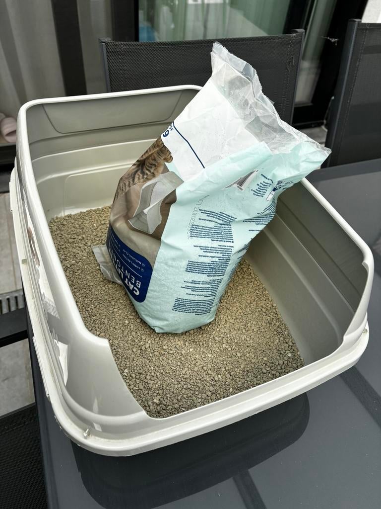 Kattenbak met vulling NIEUW, Dieren en Toebehoren, Ophalen, Zo goed als nieuw