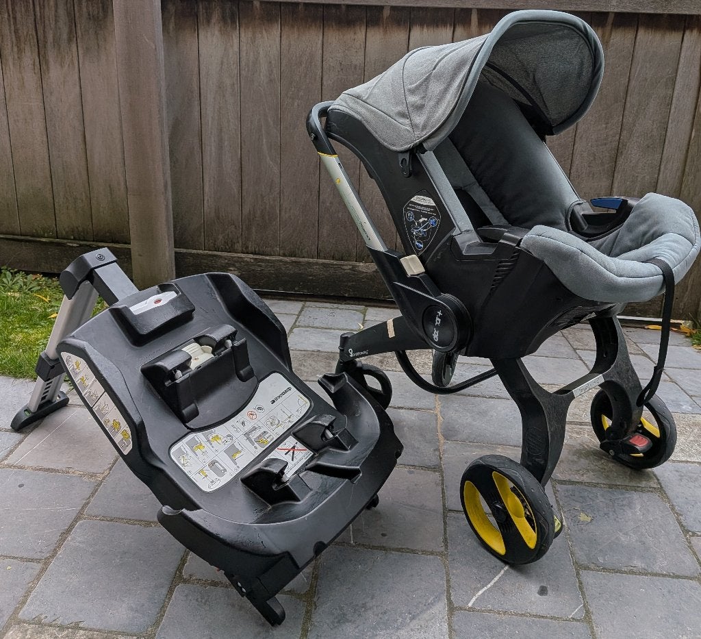 Doona + bijpassende isofix, Enlèvement, Utilisé, Autres marques