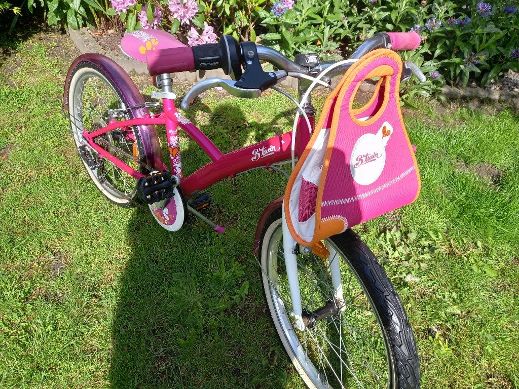 Très beau vélo 20 pouces Decathlon avec panier., Fietsen en Brommers, Fietsen | Meisjes, Zo goed als nieuw, 20 inch, Versnellingen