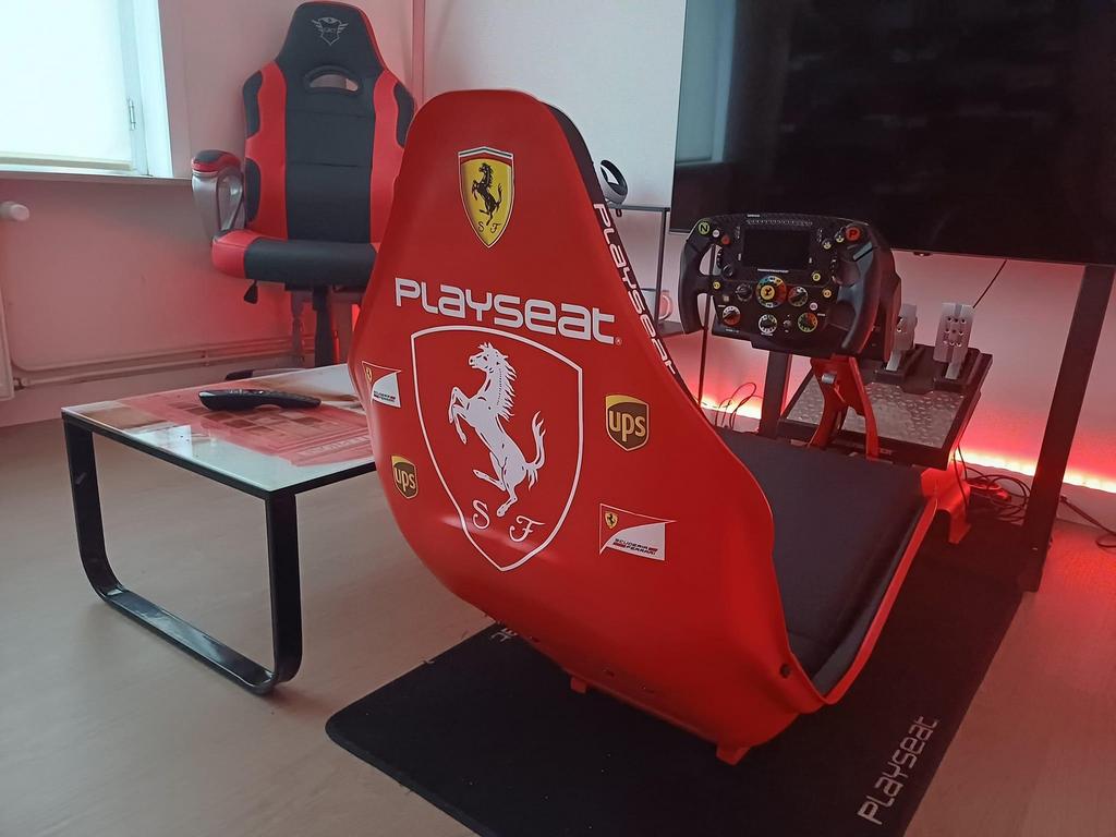 Ferrari playseat setup for sale, Playseat, Enlèvement ou Envoi, Comme neuf