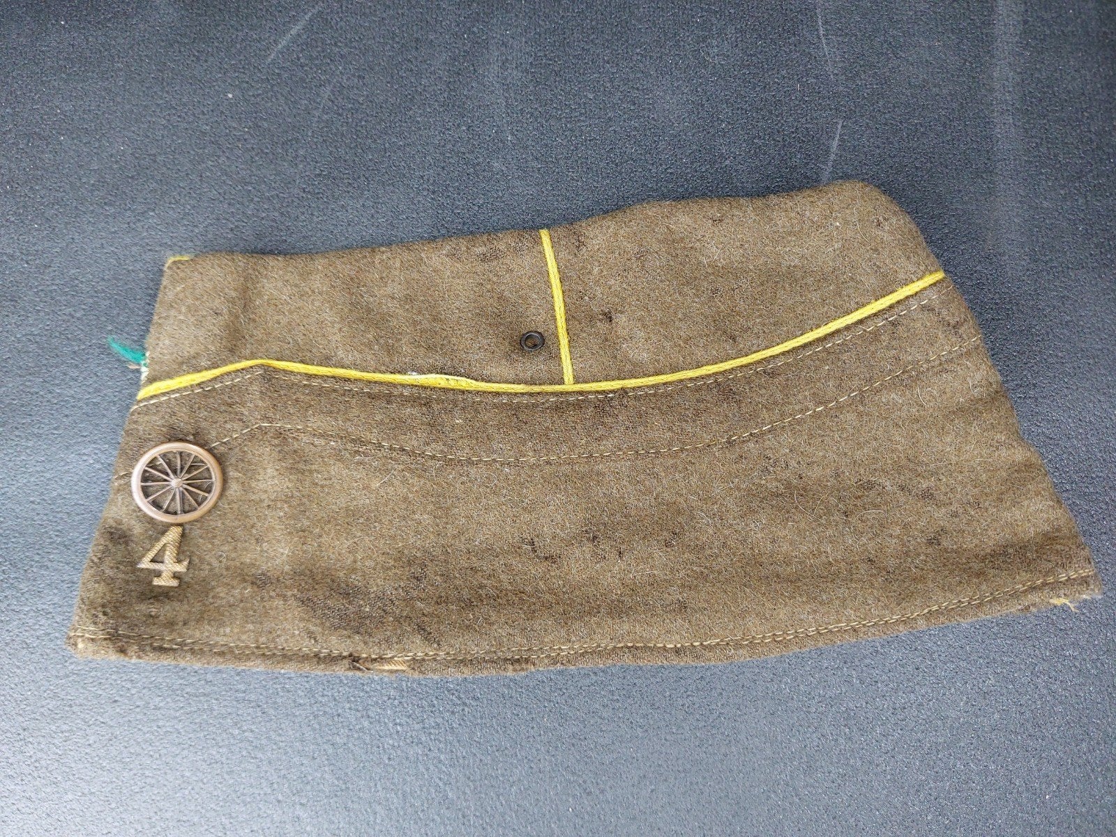 ABBL : bonnet 4ème Rgt. Carabinier-cycliste, Enlèvement ou Envoi, Armée de terre, Casque ou Béret