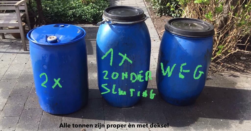 Watertonnen, 75 tot 150 liter, Ophalen, Gebruikt, Kunststof