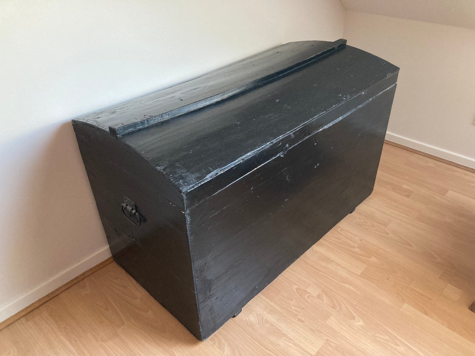Zwarte houten kist, Enlèvement, Comme neuf