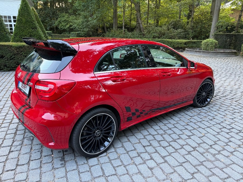 Mercedes Benz A 200 CDI Sport AMG look, Auto's, Mercedes-Benz, Voorwielaandrijving, Euro 5, Zwart, 4 cilinders