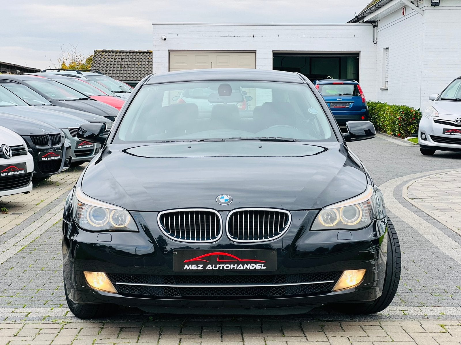 BMW 525D 3.0 Diesel || FACE LIFT || AUTOMAAT || NAVI || 2009, Auto's, 4 deurs, Elektrische ramen, Zwart, Leder