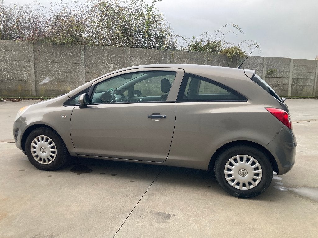 Opel Corsa 1.2 benzine 2013 met 122000km*EURO 5*garantie*, Auto's, Euro 5, Zwart, Bruin, Bedrijf