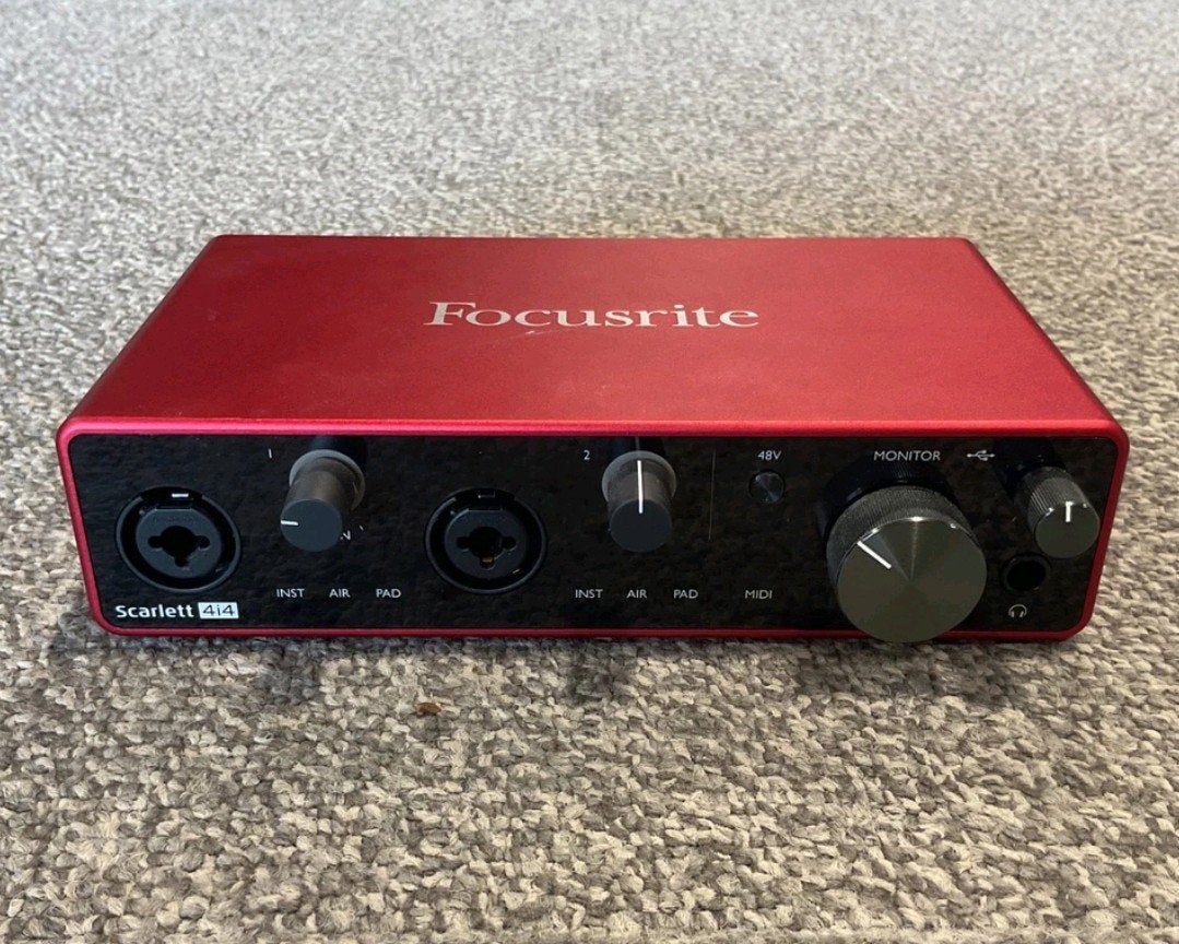 focusrite 4i4 3rd gen audiointerface, Enlèvement ou Envoi