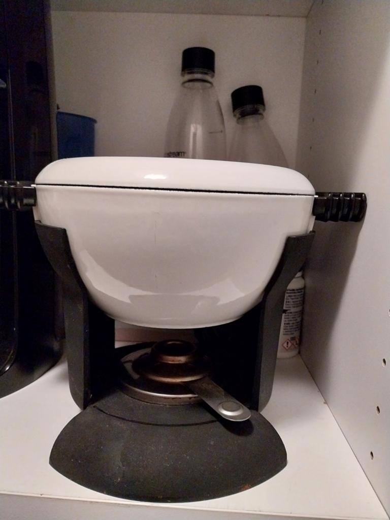 POÊLE À FONDUE originale Le Creuset en fonte, Enlèvement ou Envoi