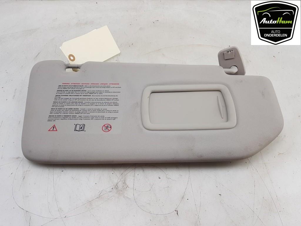 ZONNEKLEP Grand Scénic III (JZ) (|964005620R|964009823R|), Dhr. J. Ham, Gebruikt, Renault, Administratie@autoham.nl