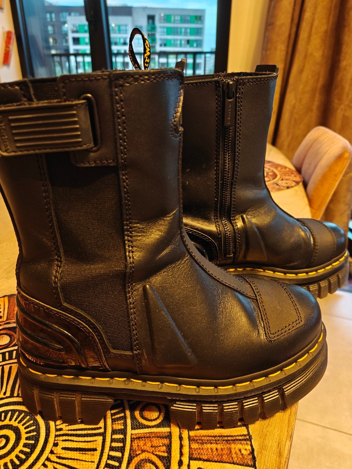 Boots Dr Martens noir, pointure 38, Comme neuf, Enlèvement, Boots et Botinnes, Dr Martens