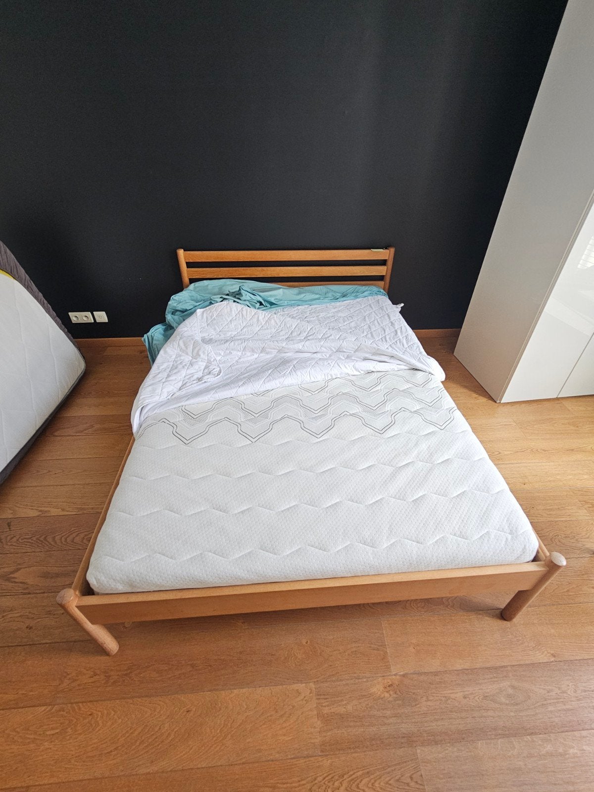 Matras om 200 cm x 135 cm te geven., Ophalen