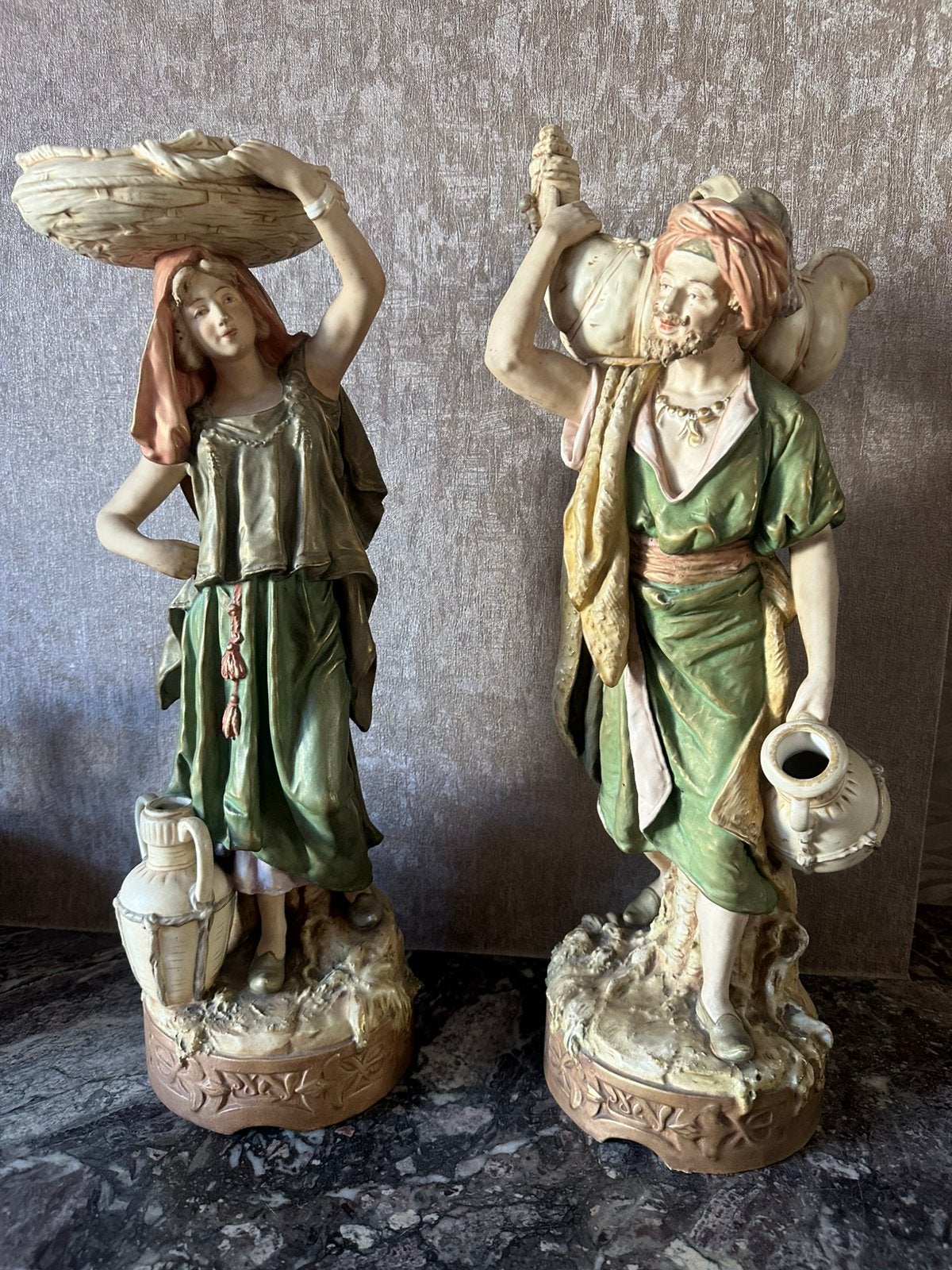 Statues porcelaine, Ophalen, Zo goed als nieuw