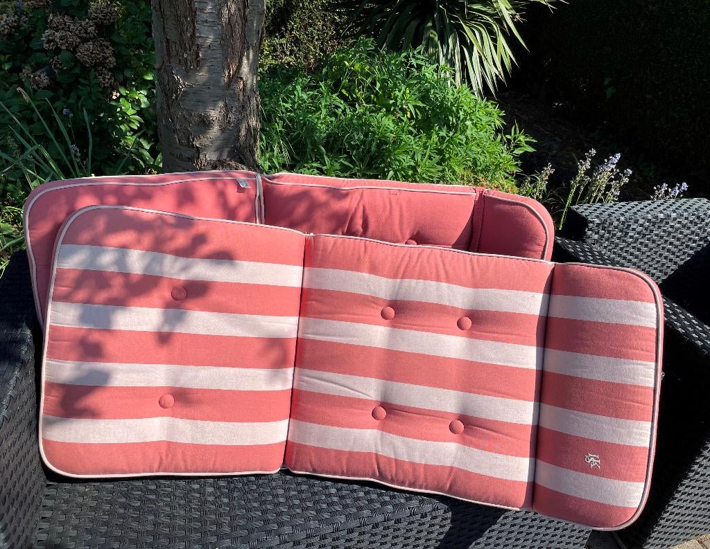 Lot van 2 stoelkussens, Tuin en Terras, Ophalen, Zo goed als nieuw