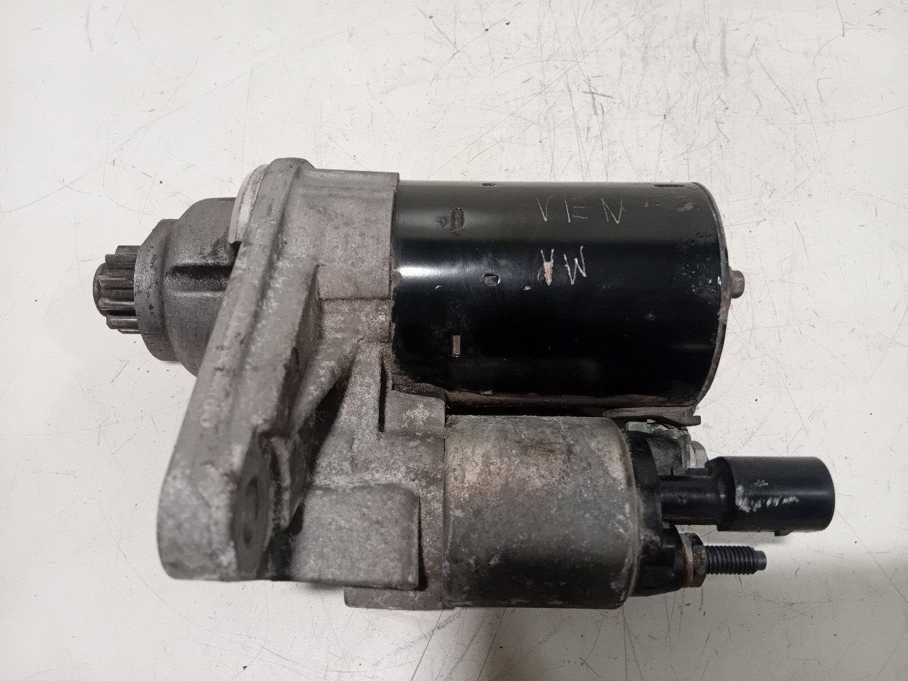 Startmotor Volkswagen Polo, Onderdelen@venauto.nl, Van der Ven Autorecycling B.V., Ettenseweg 76, 4706 PB Roosendaal, The Netherlands