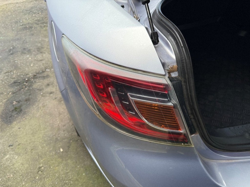 ACHTERLICHT LINKS Mazda 6 (GH12 / GHA2) (01-2007/07-2013), Auto-onderdelen, Hitdorfer Straße 73
51371  Leverkusen, DE, Gebruikt