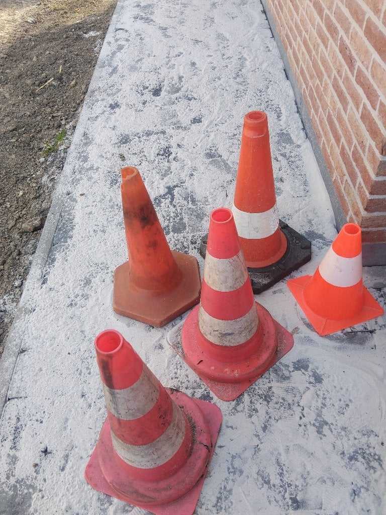 5 cônes, Enlèvement, Utilisé