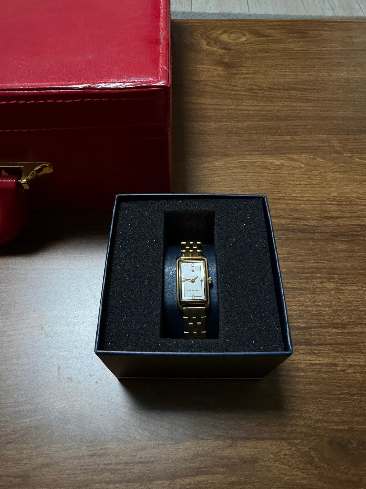Tommy Holfiger horloge, Handtassen en Accessoires, Horloges | Antiek, Ophalen, Polshorloge, Overige merken