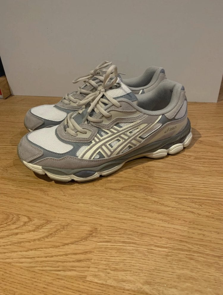 Asics gel, Ophalen of Verzenden, Zo goed als nieuw