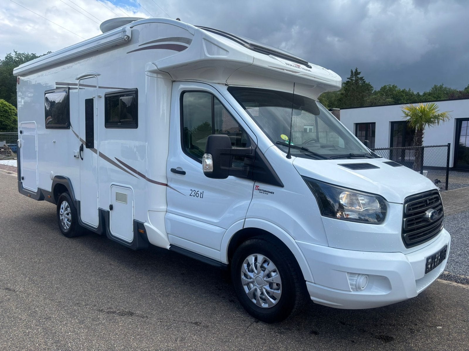 Équipe Ford Transit Roller 2017 54000 km euro 6, Particulier, Ford