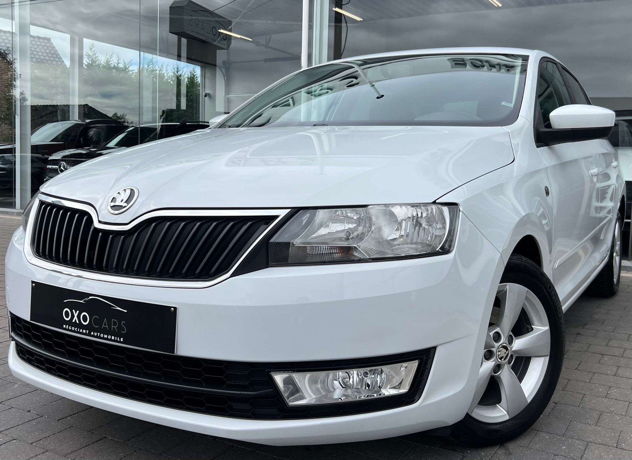 Skoda Rapid/Spaceback 1.2 TSI Essence 86CV / Gps / Bluetooth, Autos, 1197 cm³, Euro 5, 63 kW, Entreprise