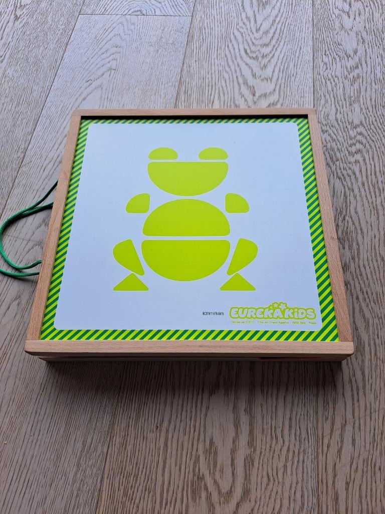 Jeu magnétique Crazy Shapes EurekaKids, Enlèvement