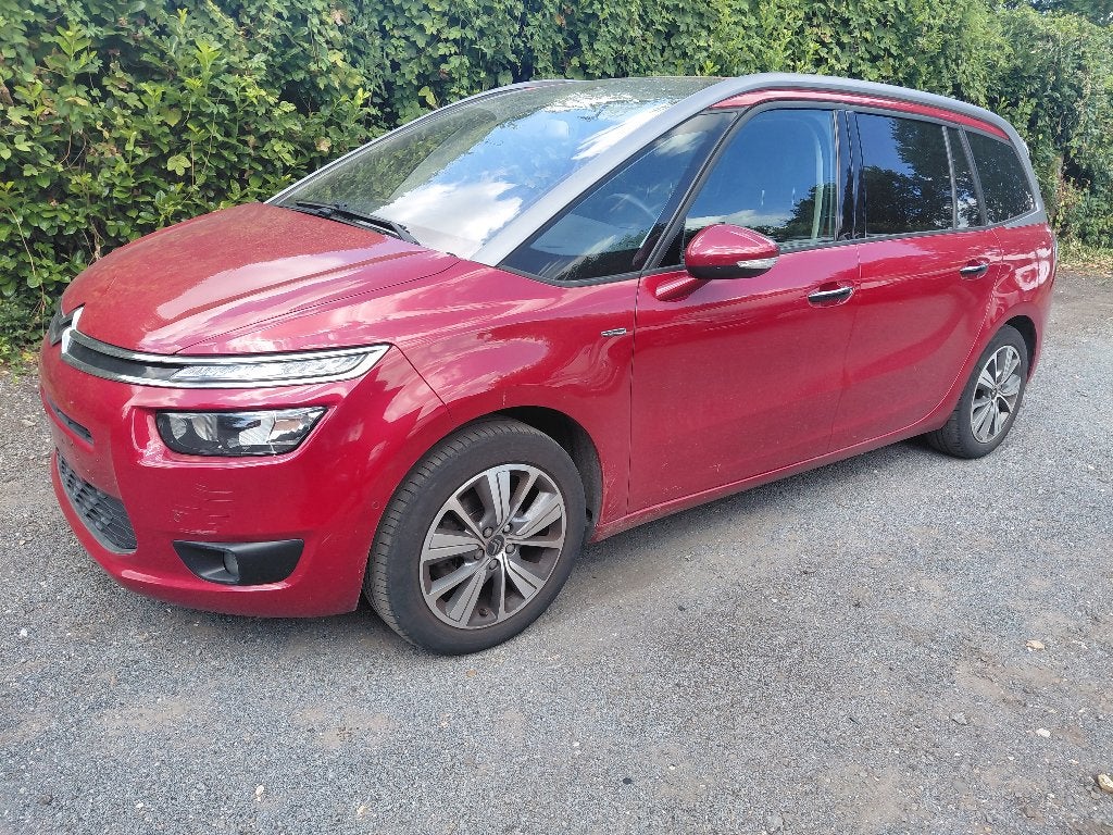 Citroën C4 Picasso 1.2 essence 7 pl avec nouveau moteur, Autos, 1350 kg, Achat, Euro 6, Entreprise