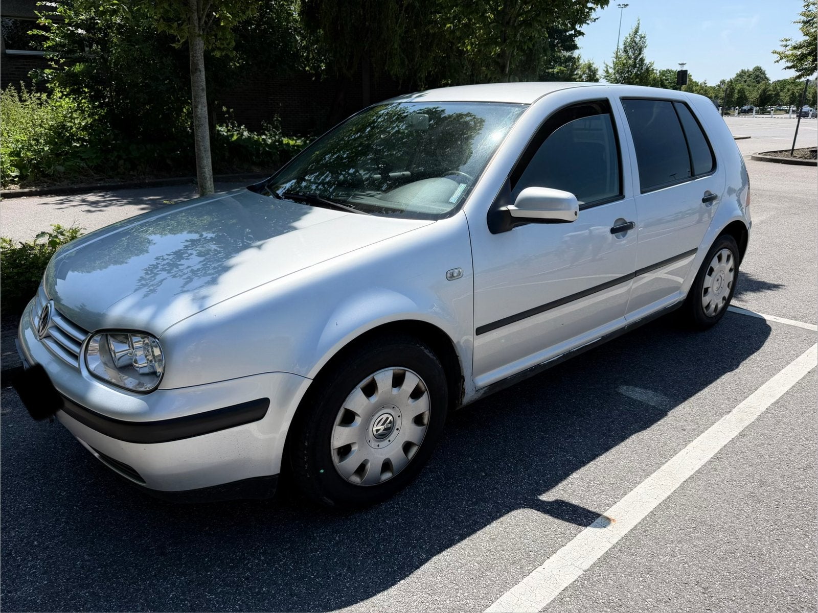 Volkswagen Golf 4 1.6i 2001 ONLY FOR EXPORT, Autos, Volkswagen, Argent ou Gris, Achat, Boîte manuelle, Noir
