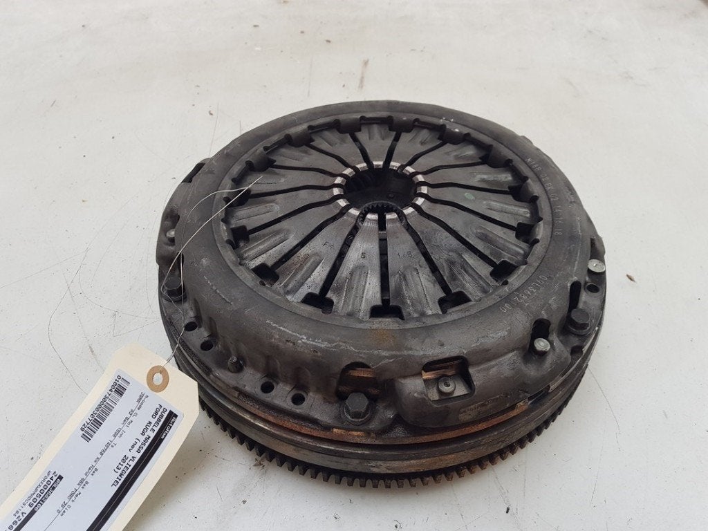 VOLANT MOTEUR BI-MASSE Ford Kuga II (DM2) (01-2012/06-2019), Autos : Pièces & Accessoires, Utilisé, Ford