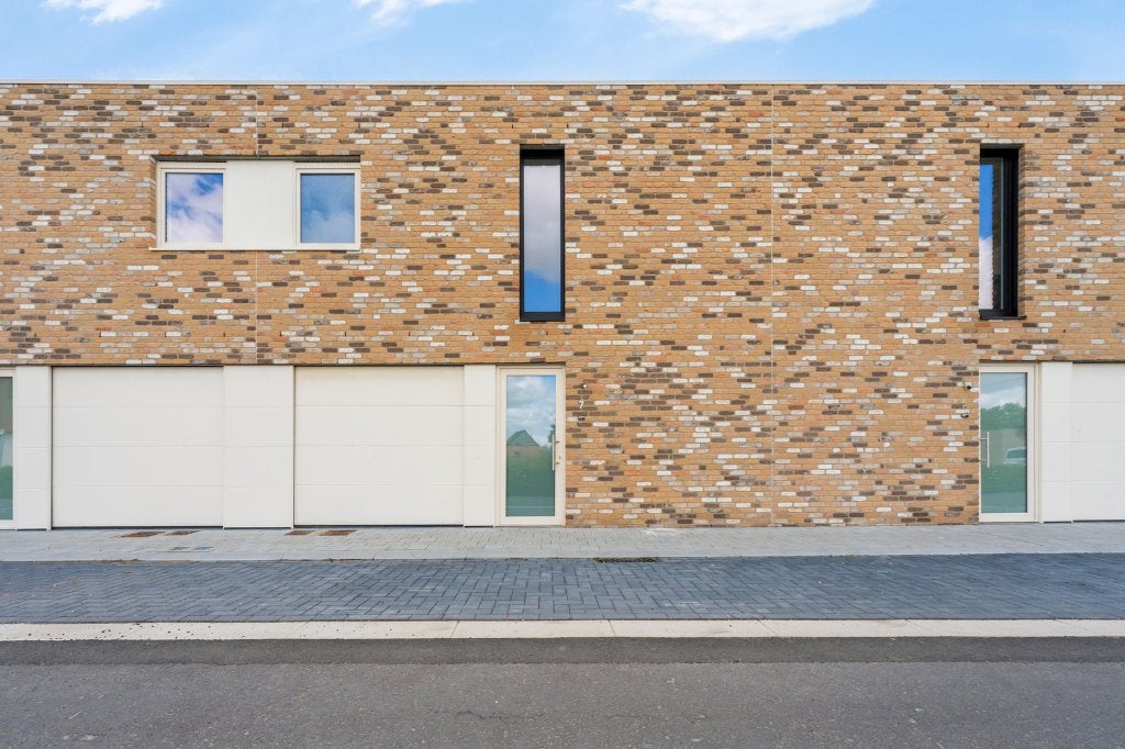 Nieuwbouw te huur, Hoekwoning of Tussenwoning, Proven, E30