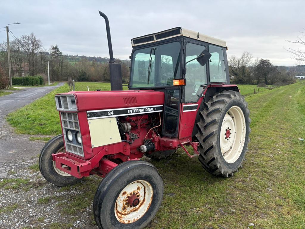 Plusieurs tracteurs à vendre, Articles professionnels, Agriculture | Tracteurs