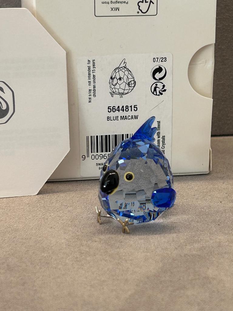 Swarovski Blauwe Ara, Blauwe vogel., Verzamelen, Swarovski, Ophalen of Verzenden, Nieuw, Figuurtje