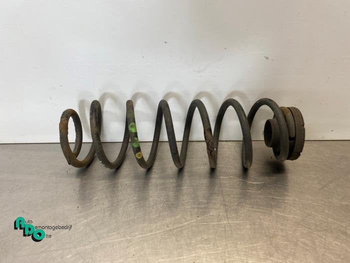 Ressort de flexion arrière d'un Volkswagen Polo (Polo 09-), Autos : Pièces & Accessoires, Volkswagen, -, 3 mois de garantie, Utilisé