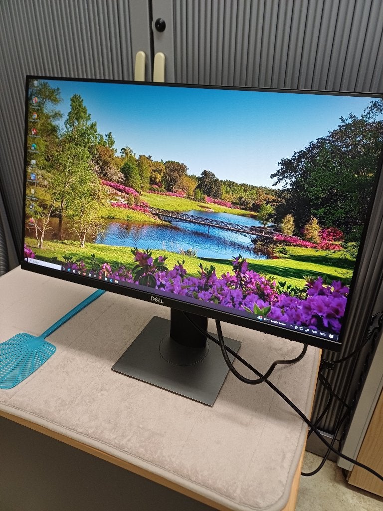Dell P2419h (IPS), Computers en Software, IPS, DisplayPort, In hoogte verstelbaar, Full HD