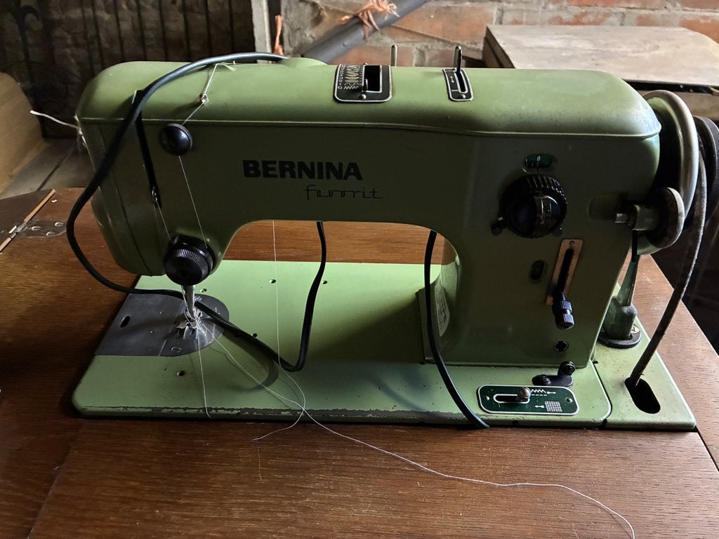 Bernina Favorit 540, Enlèvement
