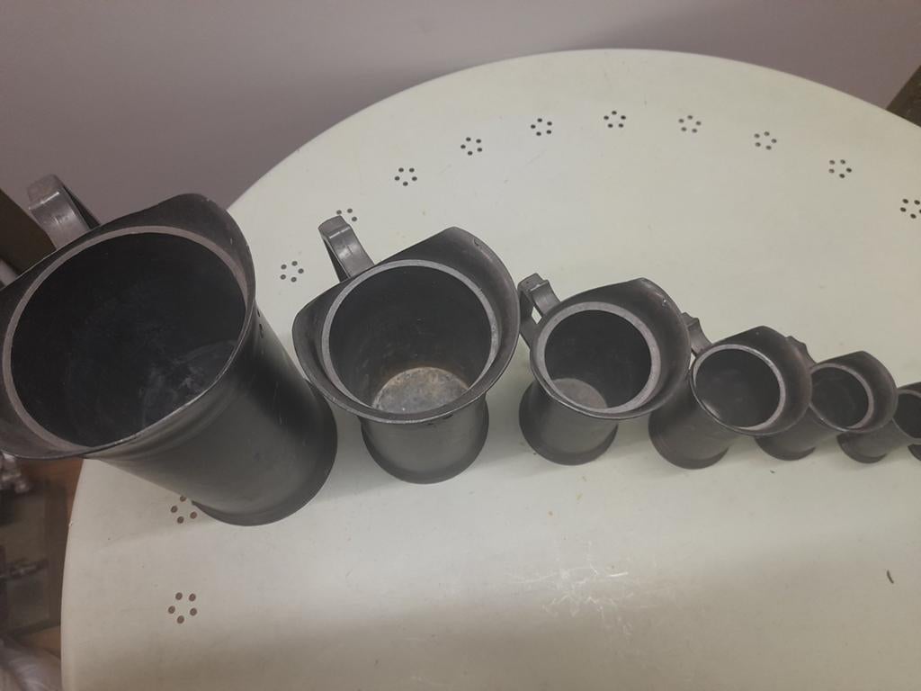 Ensemble de tasses à mesurer en étain., Enlèvement ou Envoi