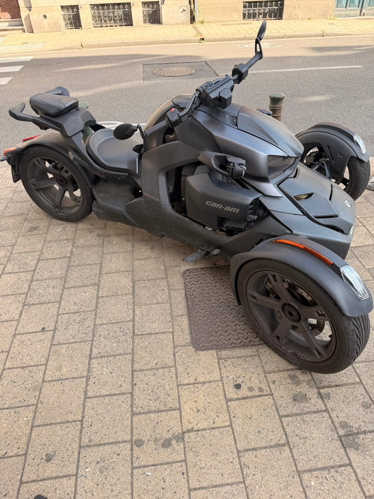 Ca nam, Motoren, Ophalen