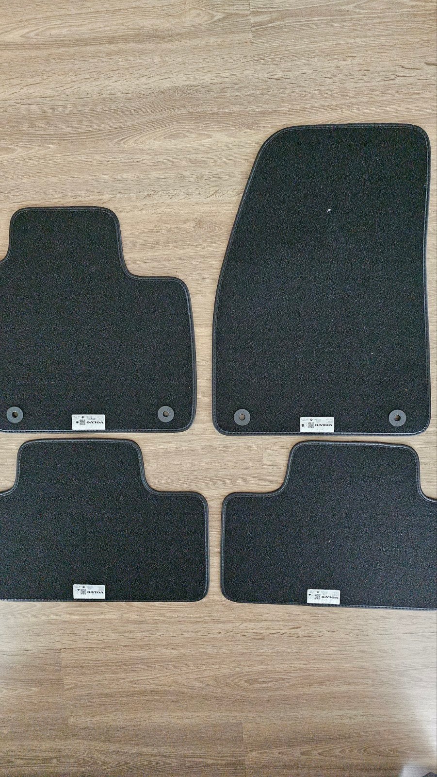 tapis voiture Volvo xc40, Autos : Divers, Enlèvement ou Envoi, Neuf