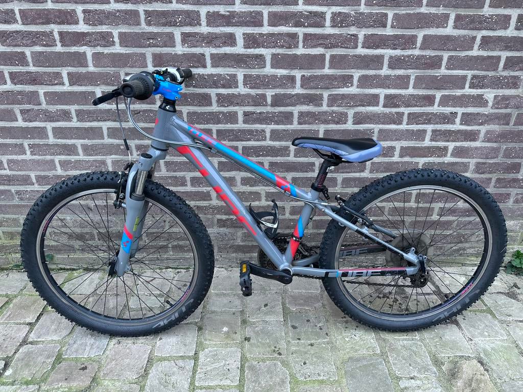 Mountainbiken/Velo Cube 24 inch kinderen, Fietsen en Brommers, Ophalen, Gebruikt, Overige merken