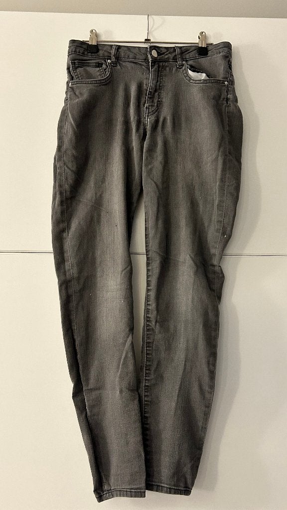 H&M grijze jeansbroek, Kleding | Dames, H&M, Ophalen of Verzenden, W33 - W36 (confectie 42/44), Grijs