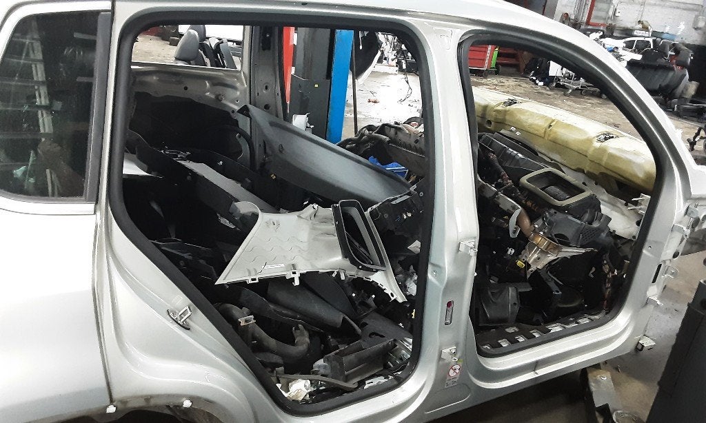 DIVERS MONTANT PORTE C D Volkswagen Tiguan (5N1 / 2), Volkswagen, Mevr. I. Hauben, Utilisé, Rue de l'Espoir 34 34
4030  GRIVEGNÉE, BE