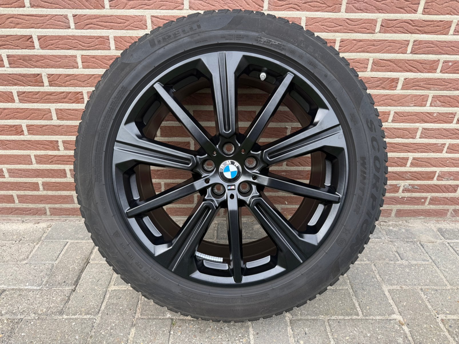 BMW X5 G05 X6 G06 20 inch velgen 748M styling winterbanden, Ophalen, 275 mm, Banden en Velgen, Winterbanden