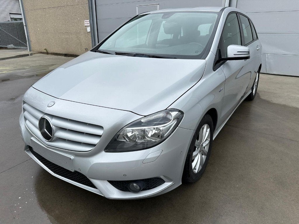 Mercedes-Benz B180 NAVI CROISIÈRE EN PARFAIT ÉTAT CTRL, Electronic Stability Program (ESP), Achat, Entreprise, Entretenue par le concessionnaire