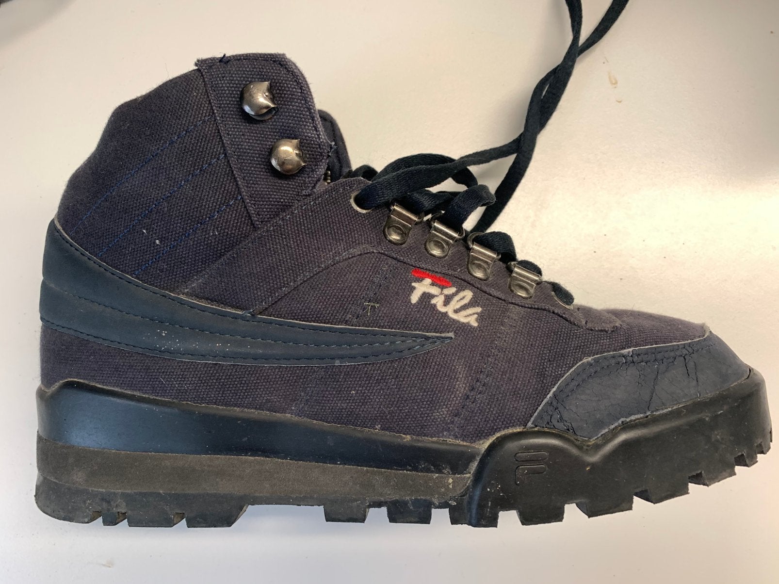 Bottines Fila maat 38 donkerblauw, Kleding | Dames, Schoenen, Ophalen of Verzenden