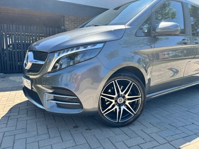 MERCEDES V300 | AMG | 4-matic | AIRMATIC | dubcab |, Auto's, Mercedes-Benz, Automaat, Stof, 176 kW, Euro 6