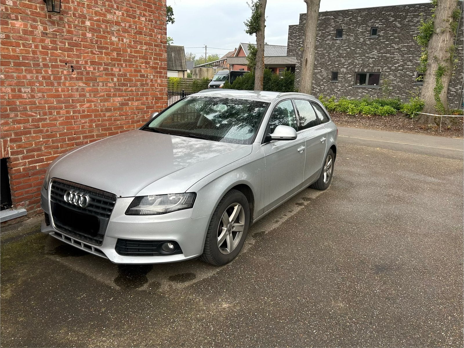 Audi a4, Autos, Audi, Argent ou Gris, Achat, Carnet d'entretien, A4