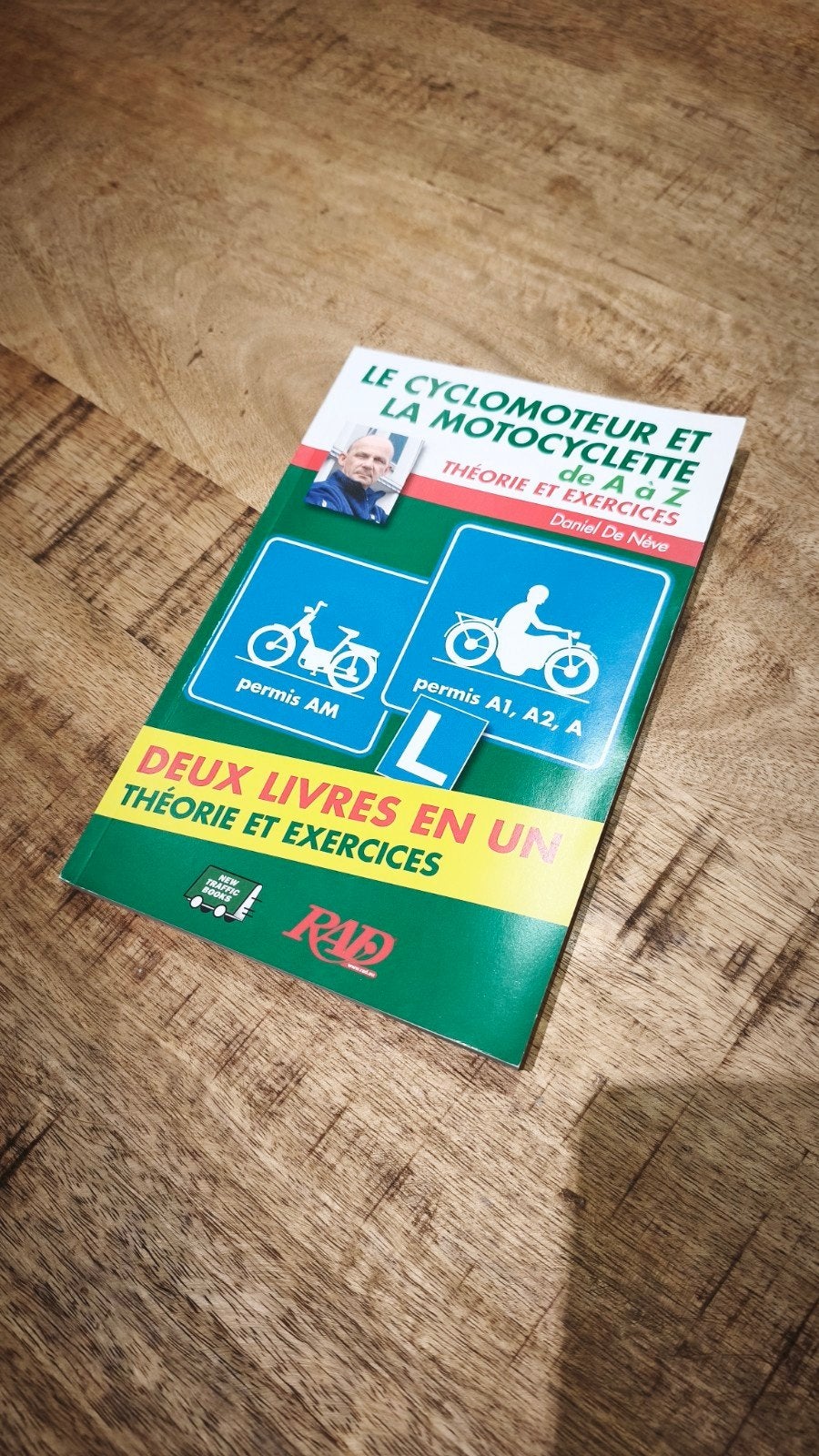 Livre permis moto et cyclomoteur RAD., Livres, Enlèvement ou Envoi, Neuf