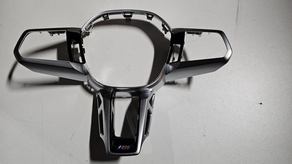 M Afdekking stuurwiel zwart BMW  1 / 2 X1 / X2 serie F70 U06, Auto-onderdelen, -, -, Nieuw, Ophalen of Verzenden