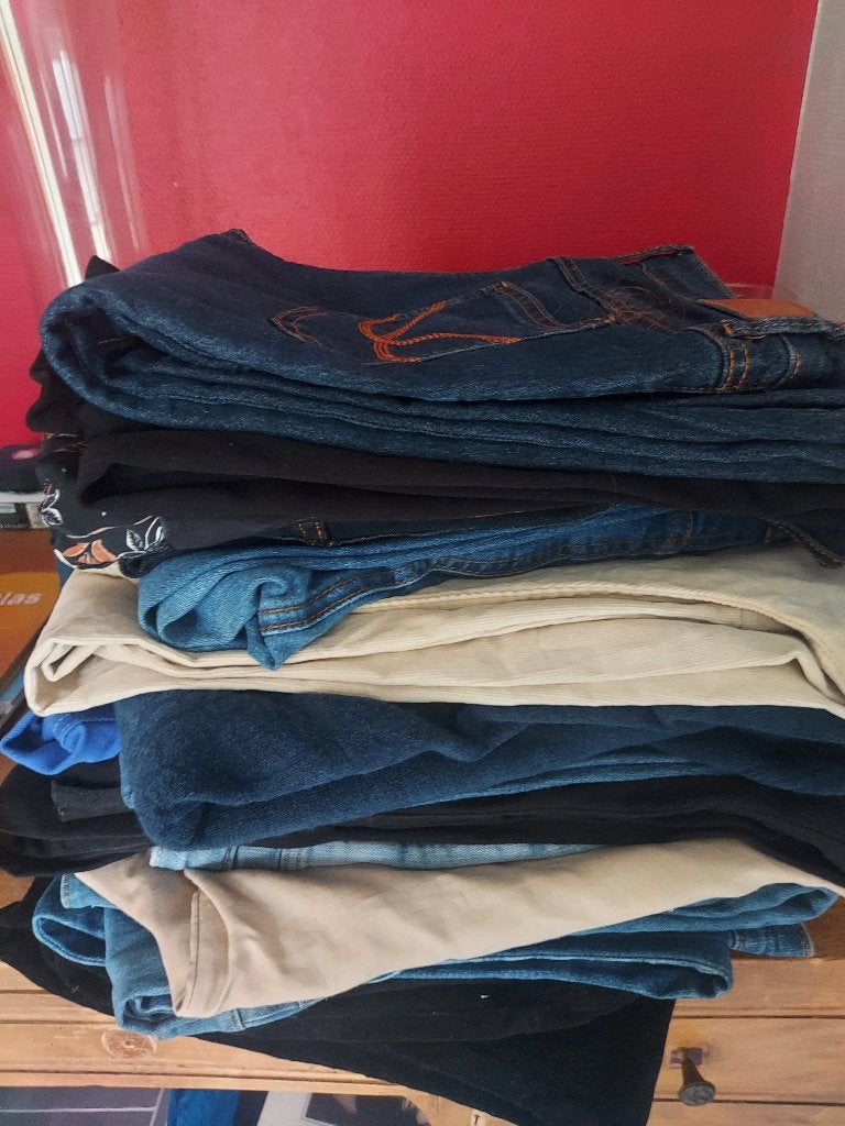 Jeansbroeken, rokjes, kleedjes, blousjes, gilets, enz, Ophalen of Verzenden, Zo goed als nieuw, Kort
