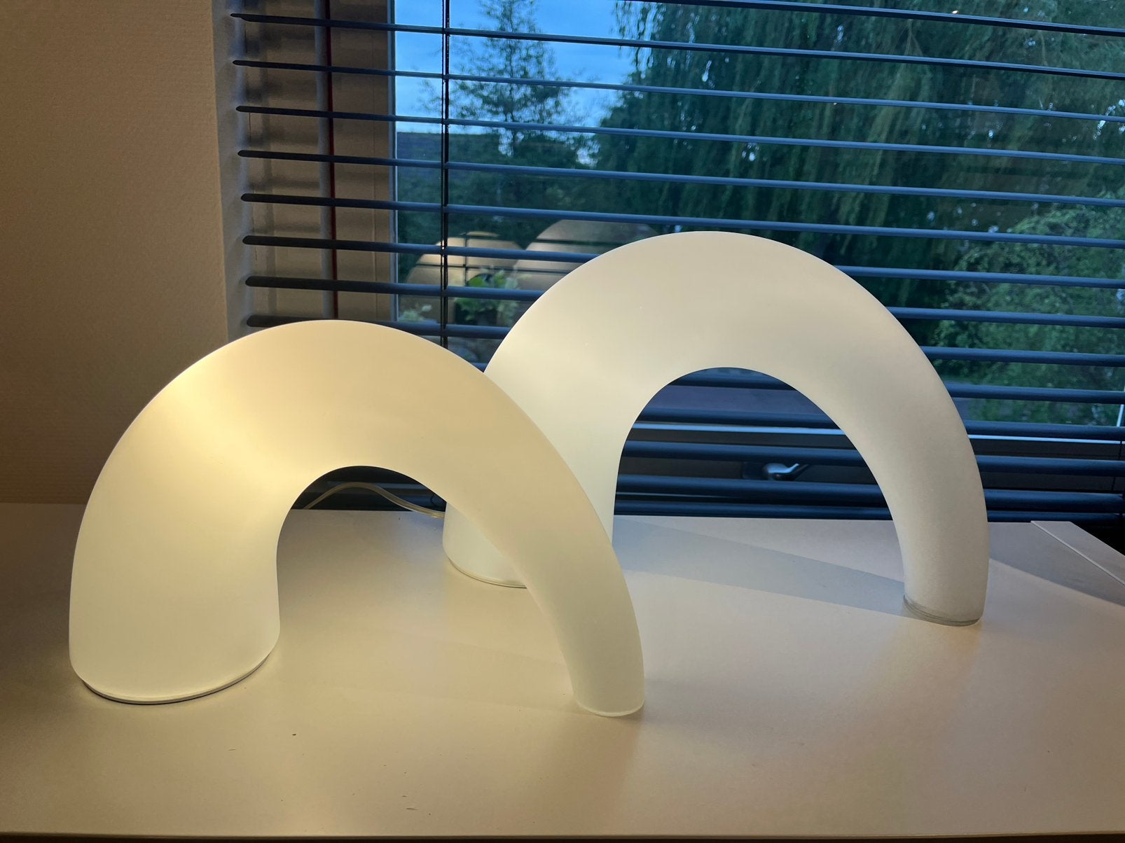 Ensemble de lampes de table design Fontana Arte Thor, Blanc, Comme neuf, Verre, E14 (petit)