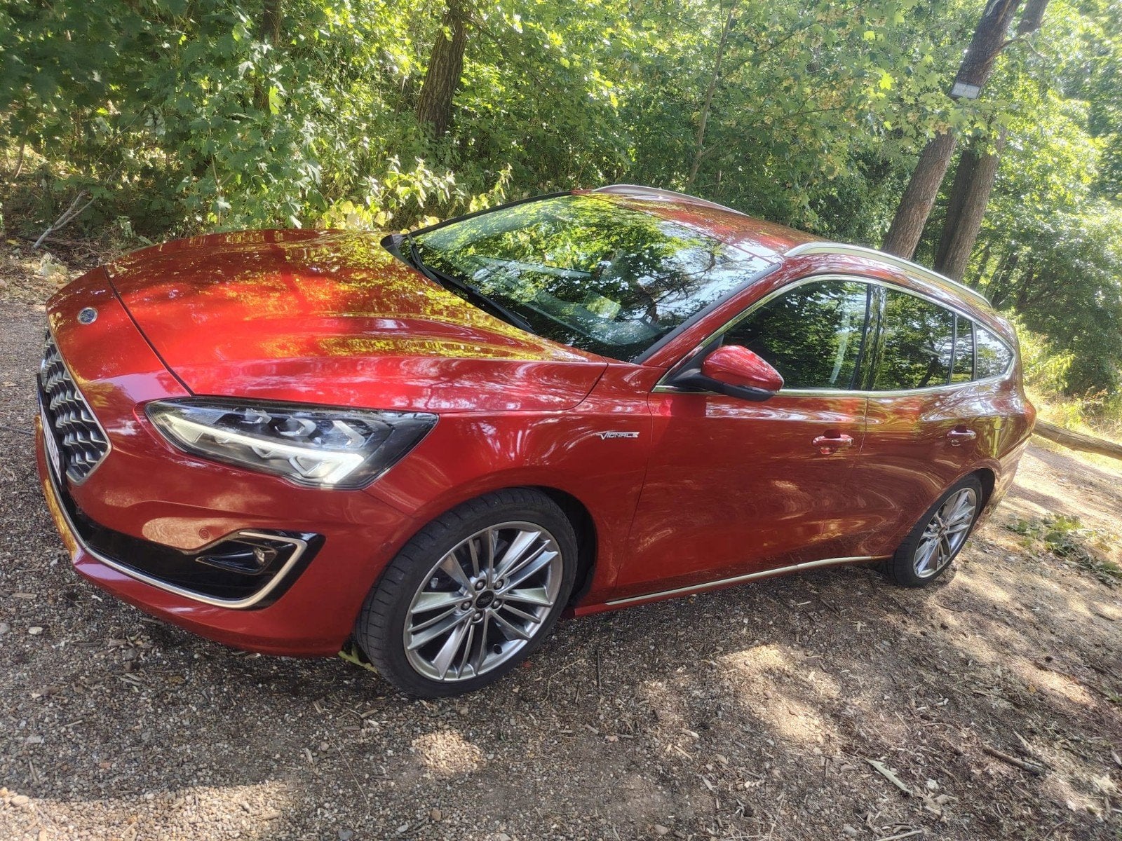 Gare Ford Focus Vignale, Achat, Euro 6, Noir, 5 portes